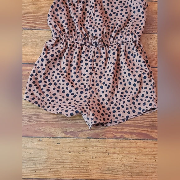 Leopard print Romper  12-18 month - Picture 3 of 5